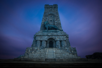 Картинка shipka+peak города -+исторические +архитектурные+памятники шипка монумент