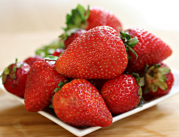 Обои картинки фото еда, клубника,  земляника, ягоды