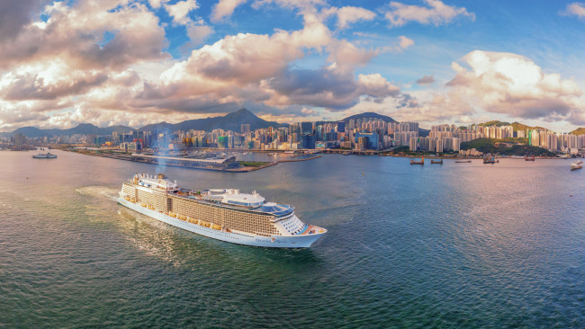 Обои картинки фото ovation of the seas, корабли, лайнеры, круиз, лайнер