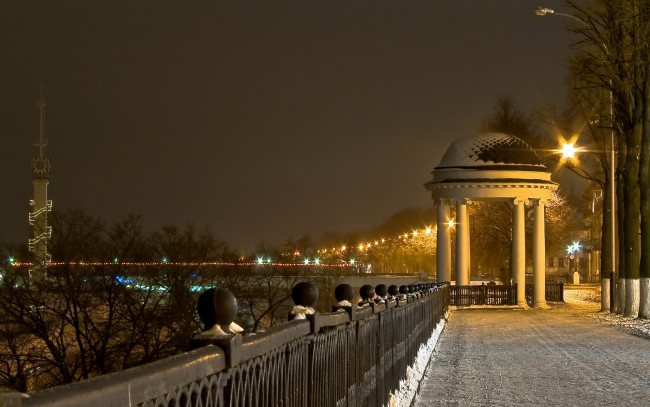 Обои картинки фото города, улицы, площади, набережные, небо, ночь, свет, ород