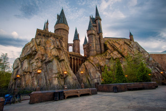 Картинка города диснейленд остров приключений