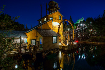 Картинка города диснейленд остров приключений