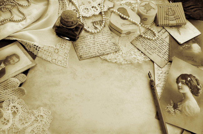 Обои картинки фото разное, ретро, винтаж, фотография, письма, перо, кружево, жемчуг