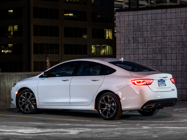 Обои картинки фото автомобили, chrysler, 2015г, светлый, uf, 200s