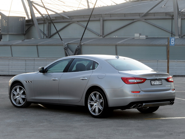 Обои картинки фото автомобили, maserati, quattroporte, au-spec, 2014г, серый