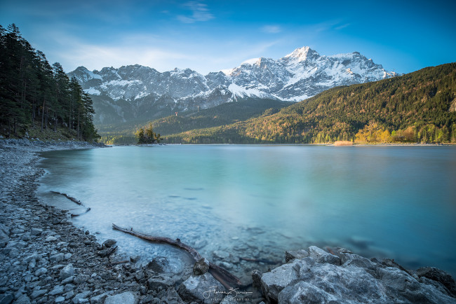 Обои картинки фото природа, реки, озера, снег, деревья, горы, река