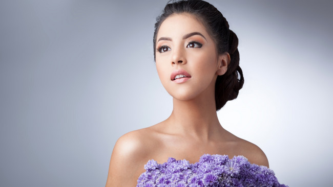 Обои картинки фото девушки, - азиатки, азиатка, портрет, хризантемы