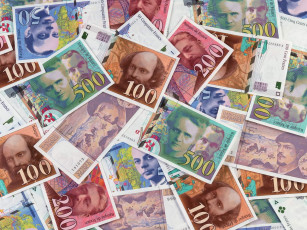 Картинка разное золото купюры монеты