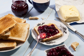 Картинка еда разное масло варенье тосты