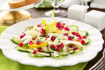 Картинка еда салаты +закуски гранат яблоко огурцы