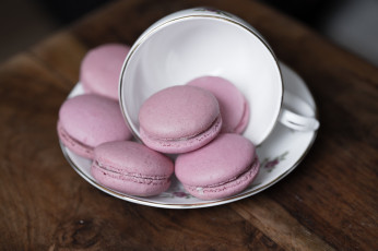 Картинка еда -+макаруны розовый