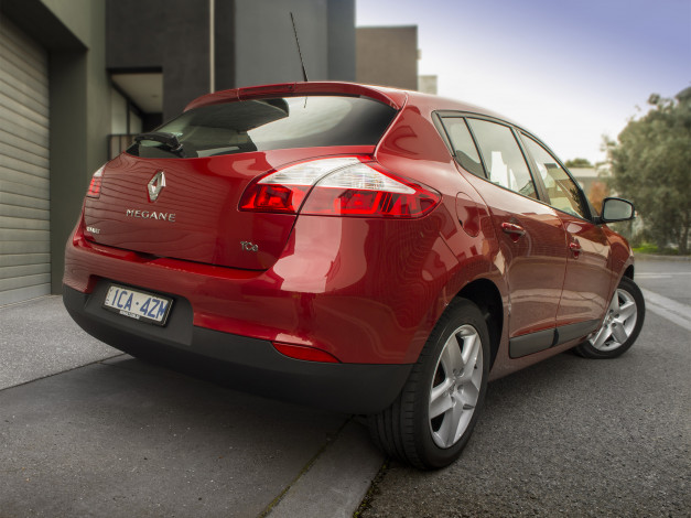 Обои картинки фото автомобили, renault, 2014г, au-spec, mеgane, красный
