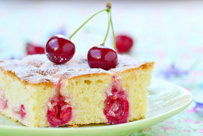 Обои картинки фото еда, пироги, вишня