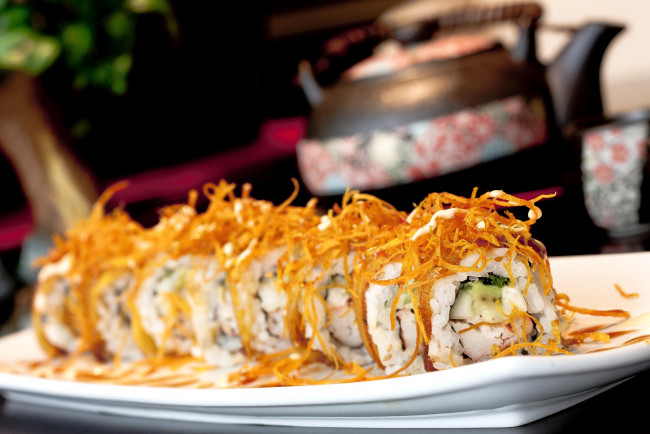 Обои картинки фото еда, рыба,  морепродукты,  суши,  роллы, роллы