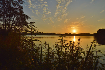 Картинка природа восходы закаты сумерки река