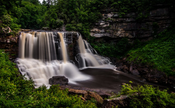 Картинка природа водопады лес река водопад