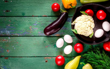 Картинка еда овощи яйца лето перец помидоры баклажан кабачок цветная капуста укроп доски томаты