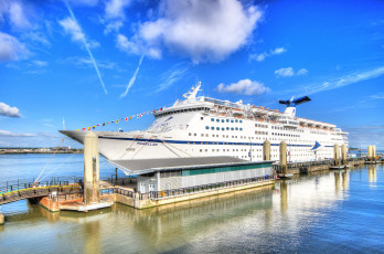 Картинка magellan+in+liverpool корабли лайнеры лайнер круиз