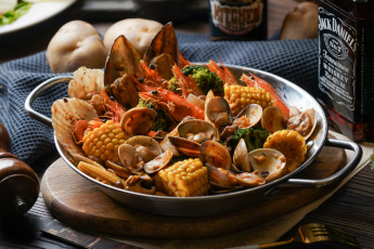 Картинка еда рыба +морепродукты +суши +роллы кукуруза морепродукты мидии