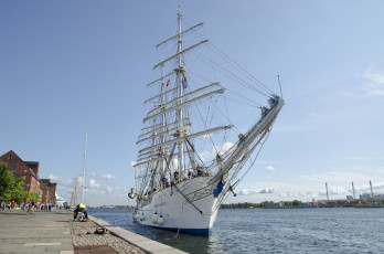 Картинка корабли парусники мачты паруса