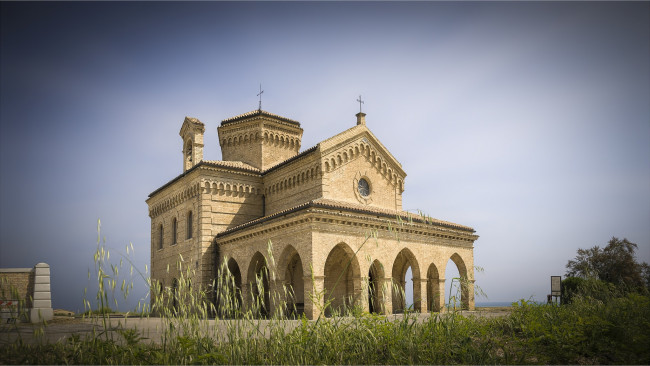 Обои картинки фото города, - католические соборы,  костелы,  аббатства, италия, abruzzo, vasto, madonna, della, penna