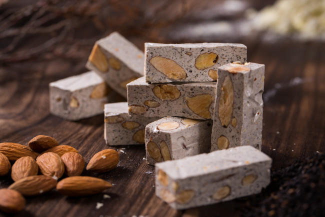 Обои картинки фото еда, орехи,  каштаны,  какао-бобы, снедь