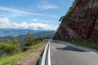 Картинка spanish+pyrenees природа дороги spanish pyrenees