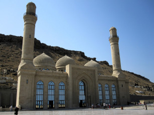 Картинка bibi-heybat +baku города баку+ азербайджан мечеть гора