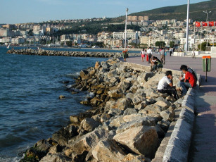 Картинка города улицы площади набережные