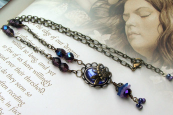 Картинка разное украшения аксессуары веера кулон аметист девушка стрекоза