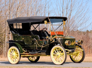 Картинка автомобили классика дорога деревья небо