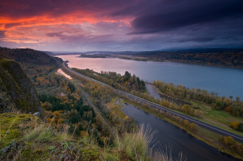 Картинка природа дороги лес закат трасса река