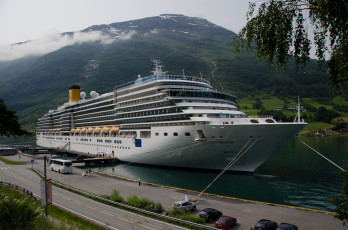 Картинка costa+luminosa корабли лайнеры лайнер круиз