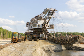 Картинка техника экскаваторы карьерный экскаватор