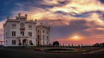 Картинка italia +trieste+-+castello+di+miramare города замки+италии простор