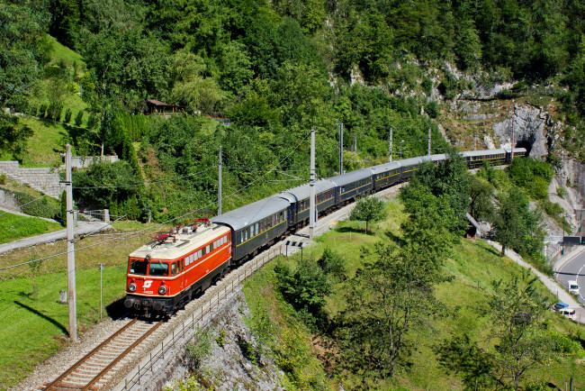 Обои картинки фото техника, электровозы, локомотив, состав