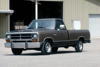 Картинка автомобили dodge ram 1500