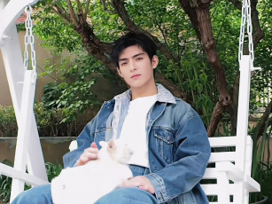 Картинка мужчины wang+hao+xuan ван хаосюань wang hao xuan