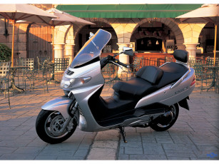 Картинка мотоциклы мотороллеры