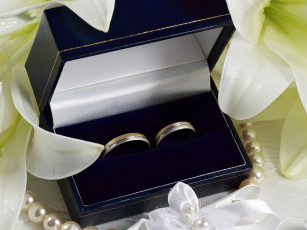 Картинка разное украшения аксессуары веера лепестки кольца коробочка цветы