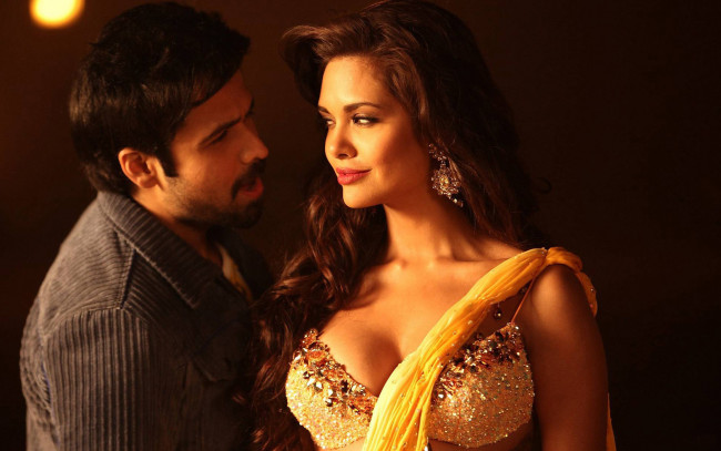 Обои картинки фото jannat, кино, фильмы, рай, 2, esha, gupta, небеса