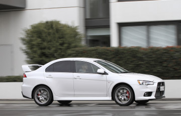 обоя автомобили, mitsubishi, светлый, au-spec, evolution, x, lancer