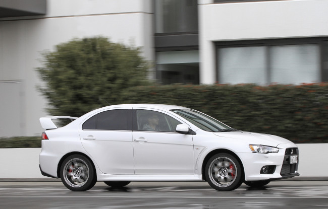 Обои картинки фото автомобили, mitsubishi, светлый, au-spec, evolution, x, lancer