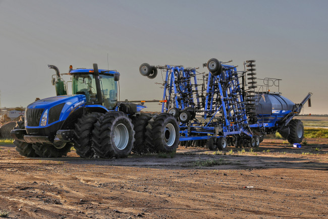 Обои картинки фото техника, тракторы, прицеп, трактор
