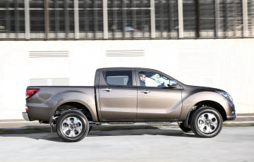 Картинка автомобили mazda bt-50 gt dual cab au-spec 2015г