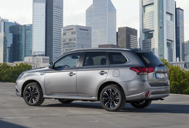 Обои картинки фото автомобили, mitsubishi, outlander, phev, 2015г