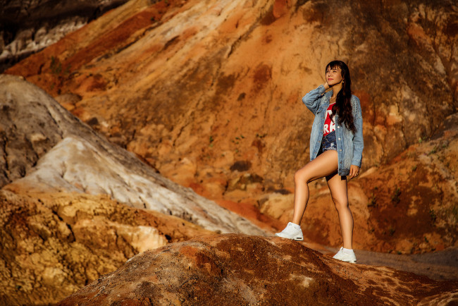 Обои картинки фото девушка, девушки, -unsort , брюнетки, темноволосые, модель