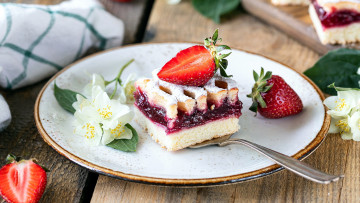 Картинка еда пирожные +кексы +печенье пирожное клубника жасмин