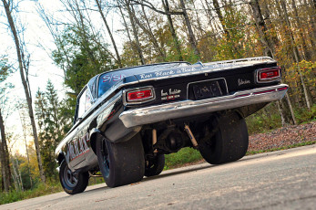 Картинка автомобили plymouth