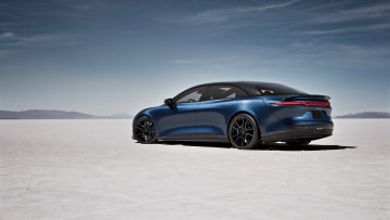 обоя lucid air sapphire 2023, автомобили, lucid, air, sapphire, 2023, синий, седан, пустыня